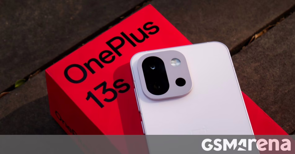OnePlus 13s hiện có sẵn để mua ở Ấn Độ