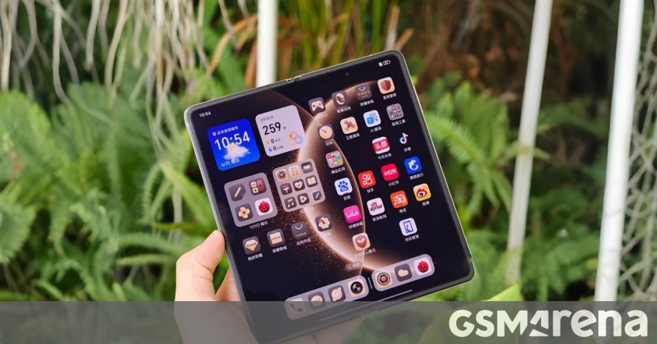Honor Magic V5 Bề mặt ảnh thực hành cùng với thông số kỹ thuật chính