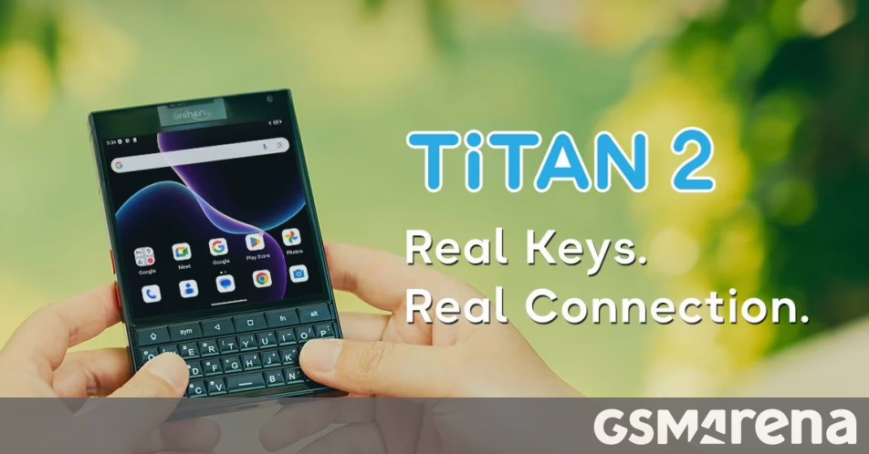 Unihertz Titan 2 mang lại bàn phím QWERTY, kết hợp nó với màn hình vuông 4.5 "