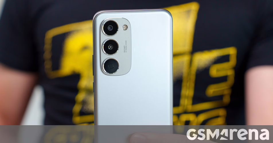 Tecno Spark 40 Pro+ Unboxing và thực hành