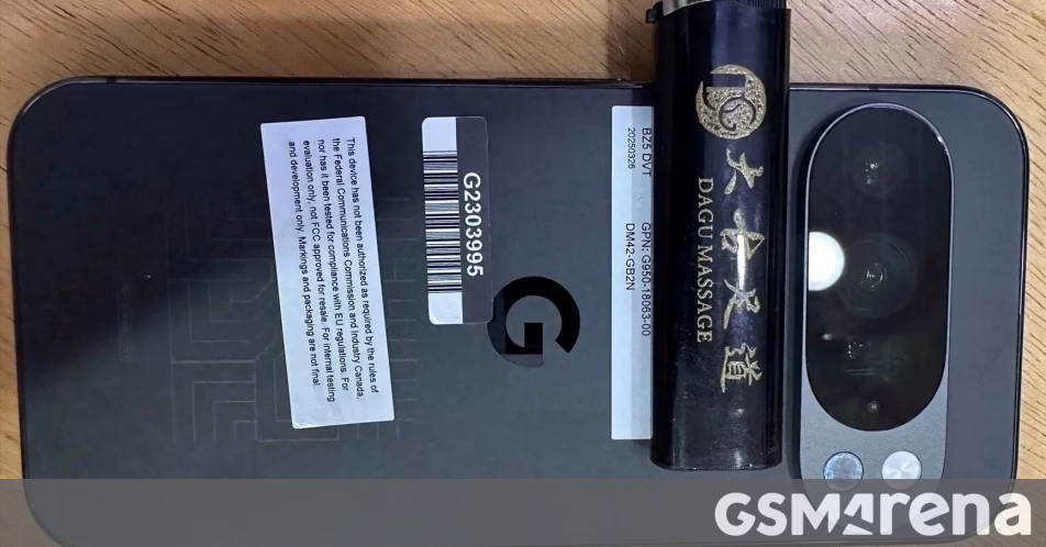 Google Pixel 10 Pro Prototype bị rò rỉ trong hình ảnh trực tiếp