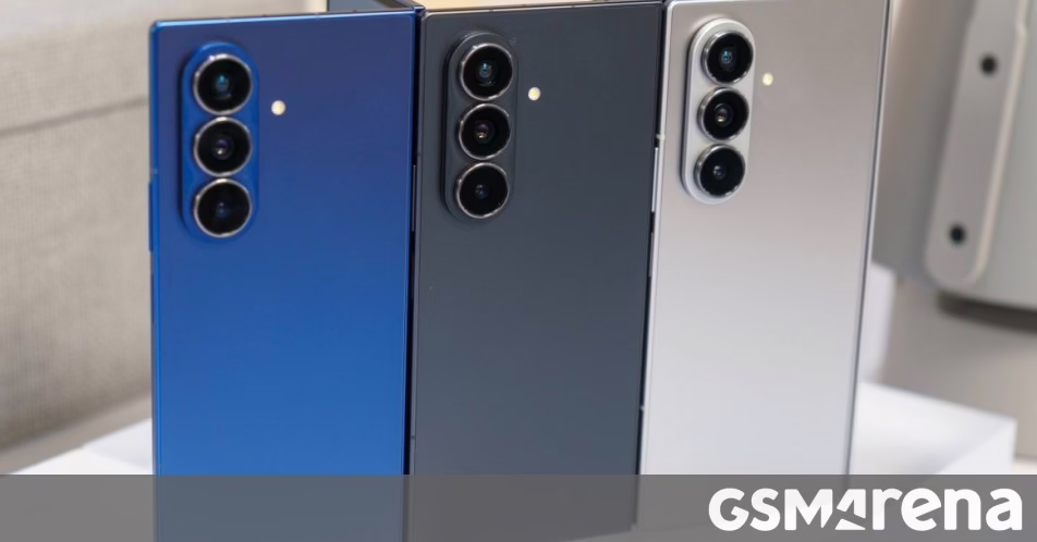 Đây là lý do tại sao Galaxy Z Fold7 của Samsung không có pin lớn hơn