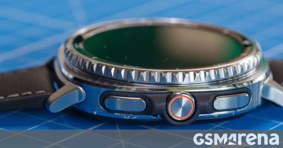 Samsung Galaxy Watch8 Classic để xem xét