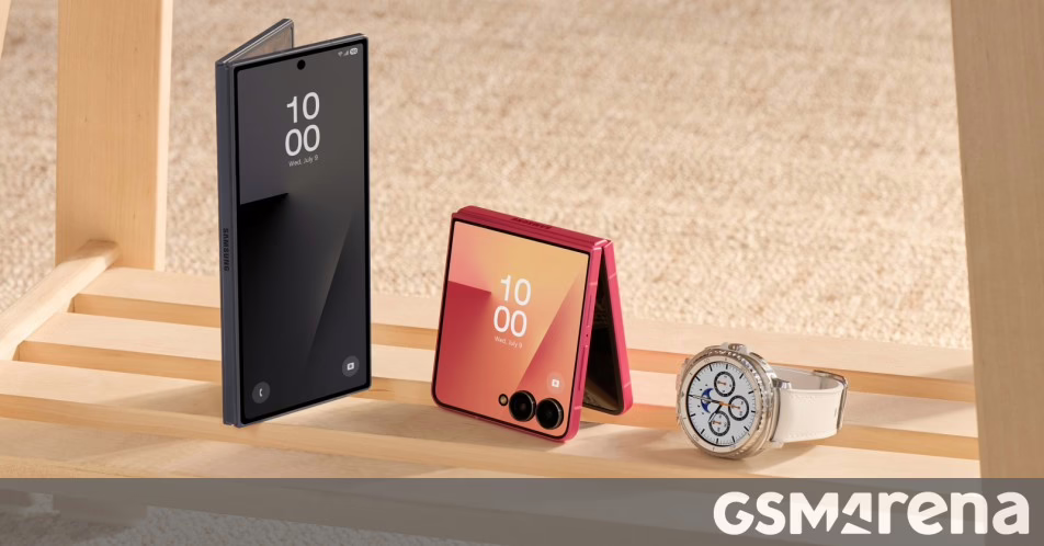 Sê-ri Samsung Galaxy Z lập kỷ lục đặt hàng trước ở Hàn Quốc, lần đầu tiên gấp lại