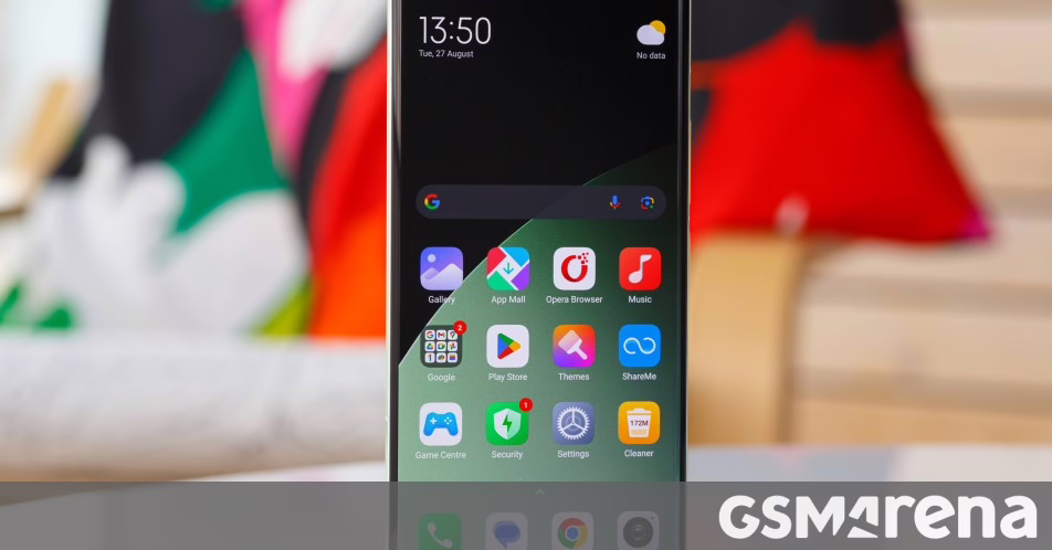 Xiaomi 15 Civi không đến, báo cáo mới