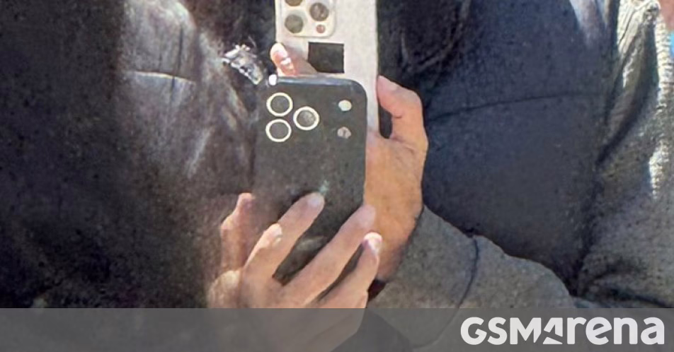 Apple iPhone 17 Pro phát hiện trong tự nhiên