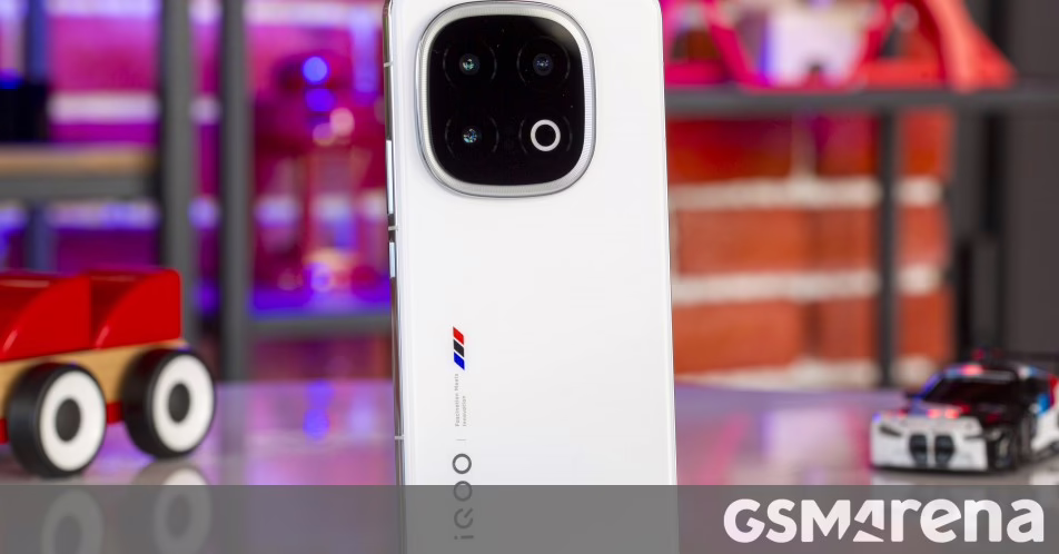 Chiến dịch Teaser Iqoo 15 bắt đầu trước khi có thể ra mắt vào cuối tháng 9