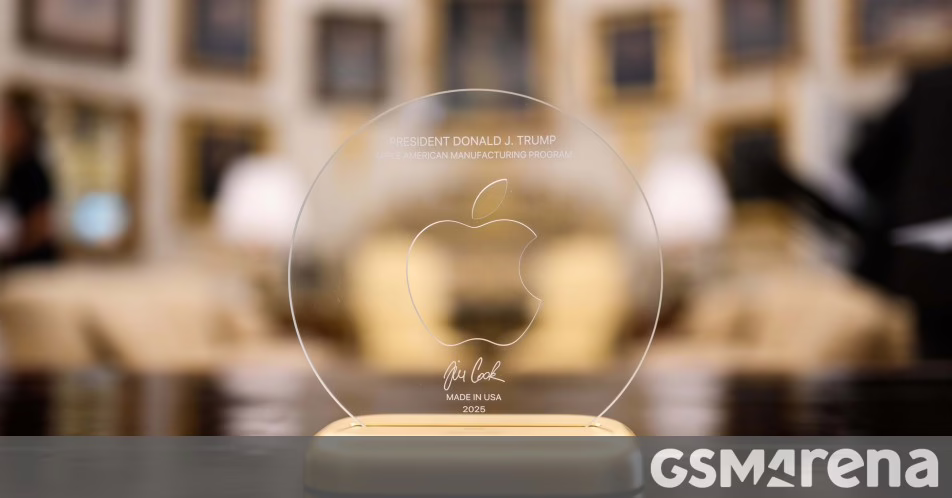 Apple công bố chương trình sản xuất của Mỹ, cam kết thêm 100 tỷ đô la cho cam kết được sản xuất tại Hoa Kỳ