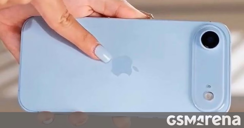 Đơn vị giả của iPhone 17 Air trong Sky Blue Stars trong video thực hành mới