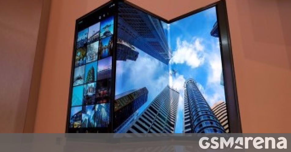Báo cáo: Samsung Tri-Fold có thể được công bố trong tháng này