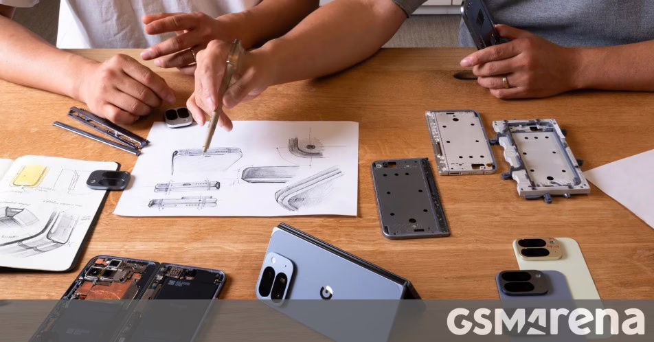 Google giải thích cách họ chế tạo bản lề không hộp số của Pixel 10 Pro Fold