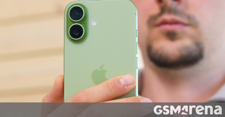 Toàn bộ dòng iPhone 18 sẽ được nâng cấp camera selfie, báo cáo mới tuyên bố