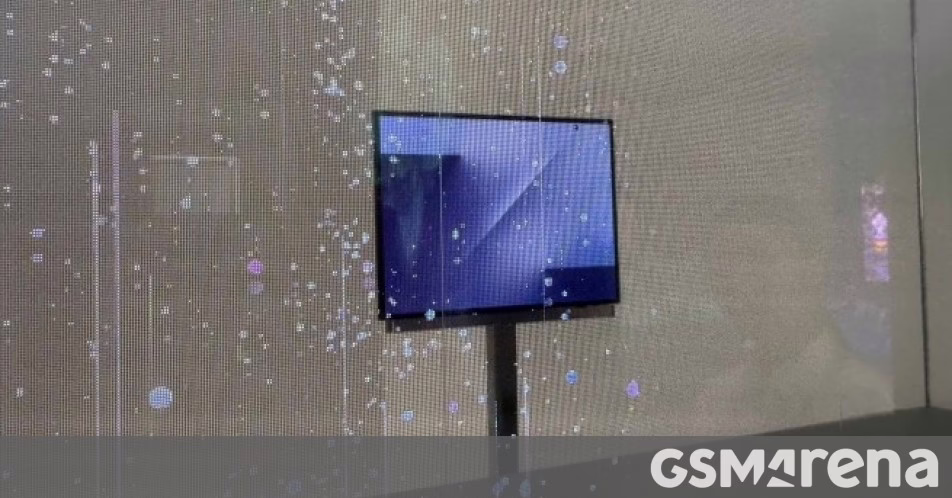Tên Samsung Galaxy Z TriFold và camera 200MP được xác nhận bởi evleaks