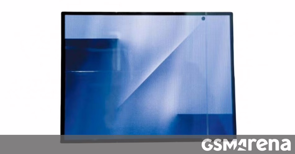 Samsung Galaxy Z TriFold được cho là có giá thấp hơn dự kiến ​​nhưng vẫn đắt