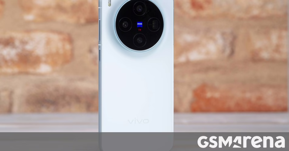 vivo X300s mang đến bản nâng cấp lớn về dung lượng pin của X300