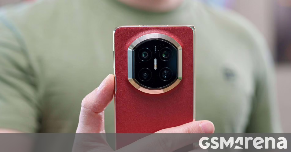 Huawei Mate X7 đang được đánh giá