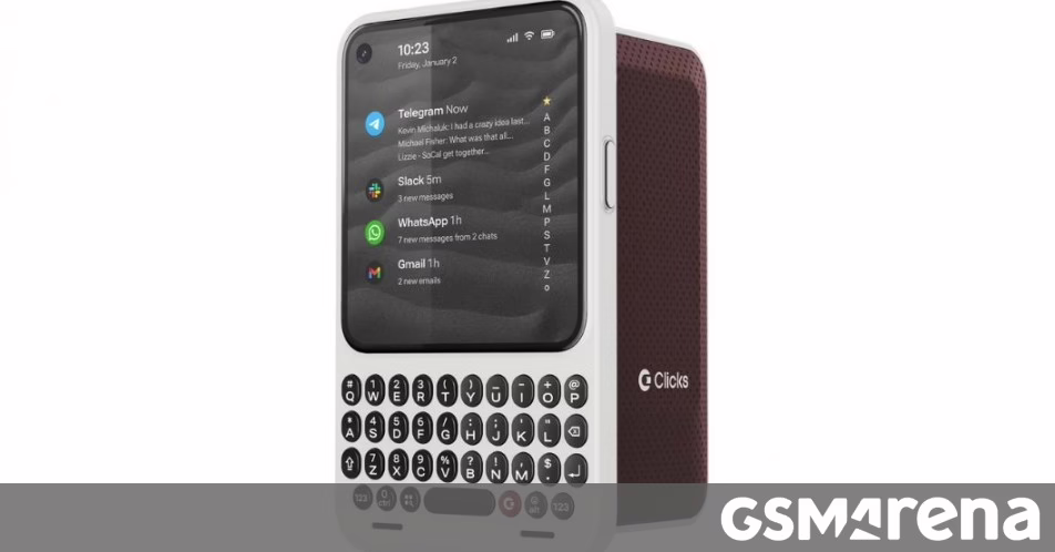 Clicks Communicator là điện thoại lấy cảm hứng từ BlackBerry với bàn phím vật lý