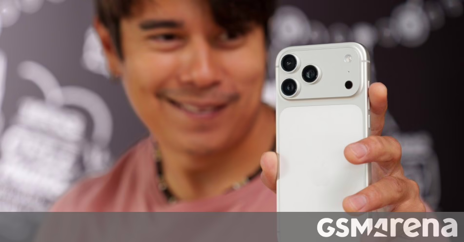 IDC: Doanh số điện thoại thông minh tăng 2,3% trong quý 4 năm 2025, Apple là người chiến thắng rõ ràng