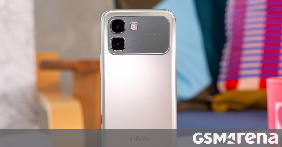Infinix Note Edge đang được xem xét
