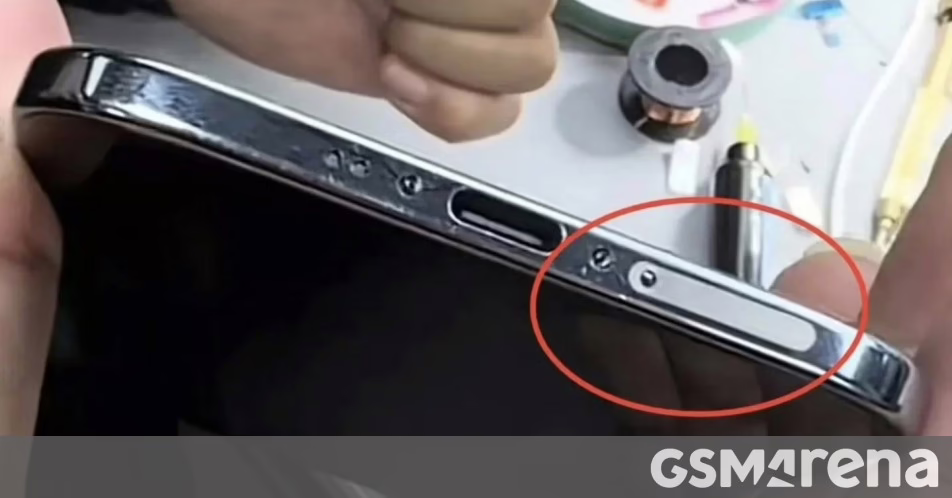 iPhone Air có thêm khe cắm SIM nhờ bản mod ấn tượng