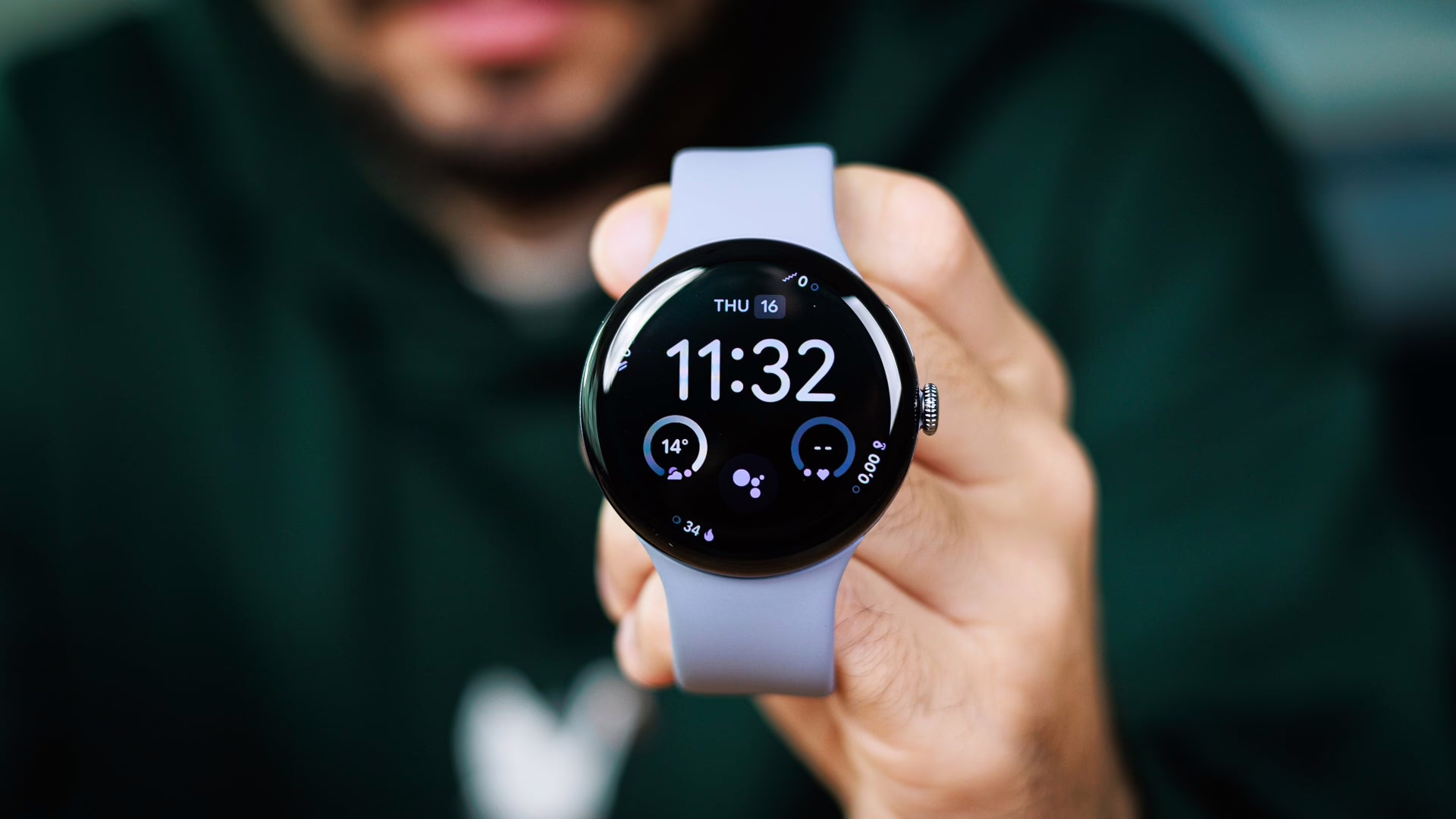 Bản cập nhật này khiến màn hình cuộc gọi của Apple Watch ít bị cô lập hơn.