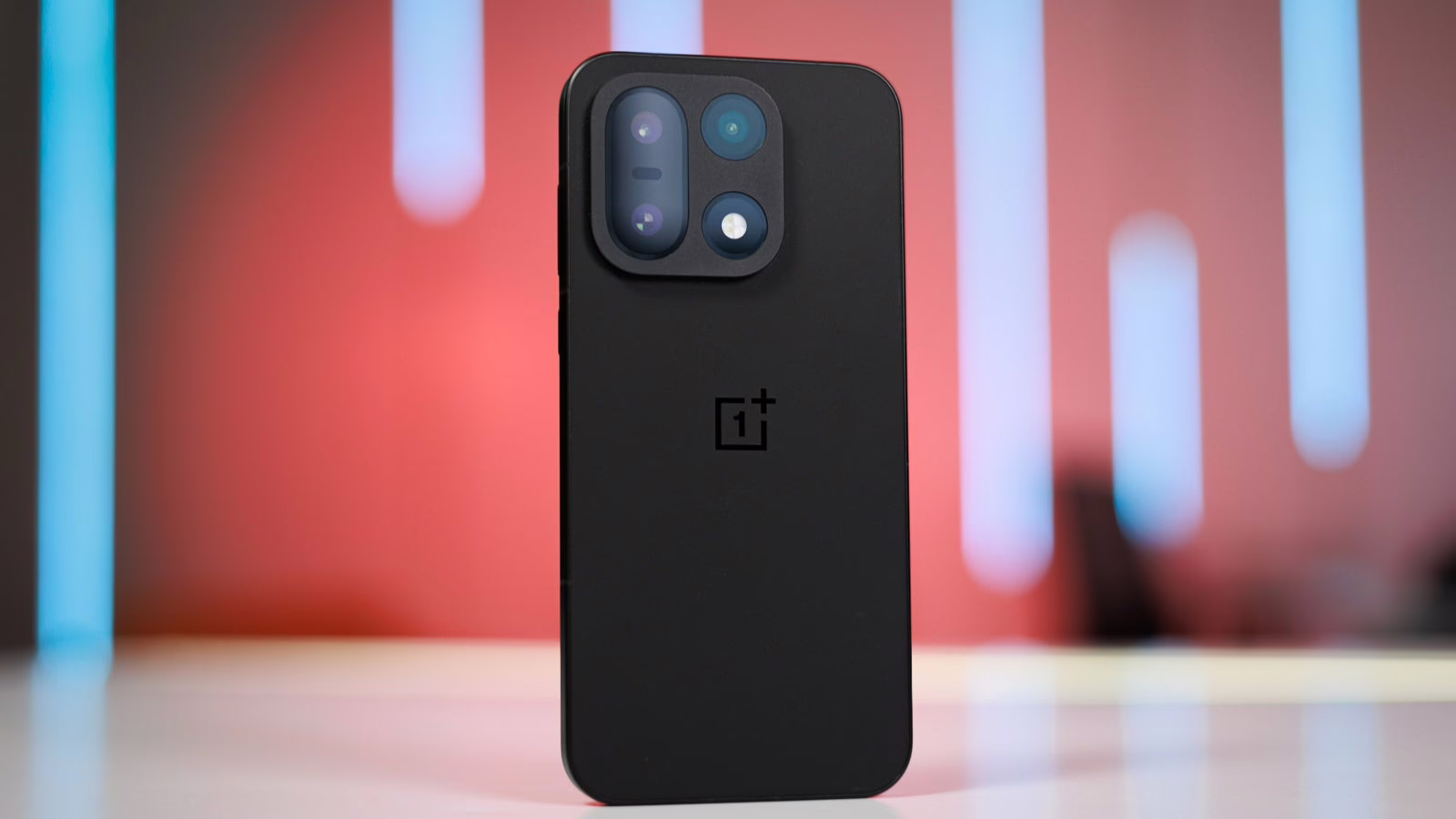 Các fan OnePlus tại Mỹ và châu Âu: đây là tin tức tồi tệ mà các bạn đã lo sợ, kèm ngày cụ thể.