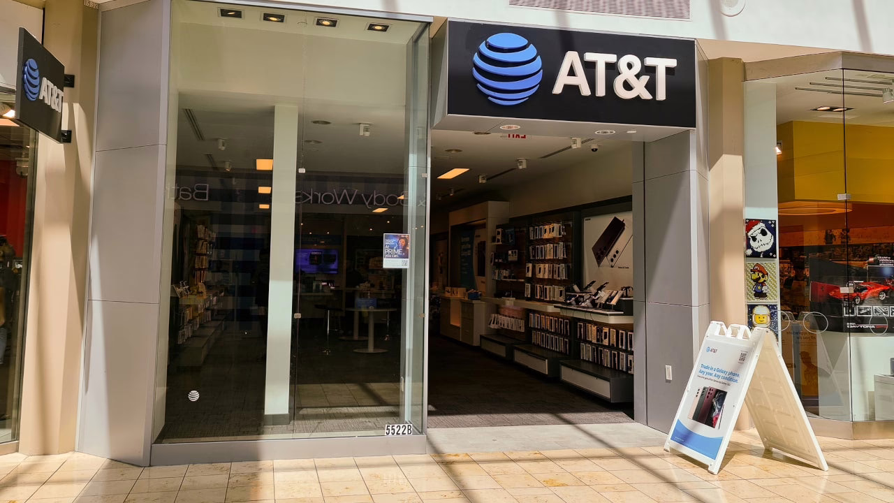 AT&T thử nghiệm việc giao hàng qua điện thoại trong ngày bằng Uber