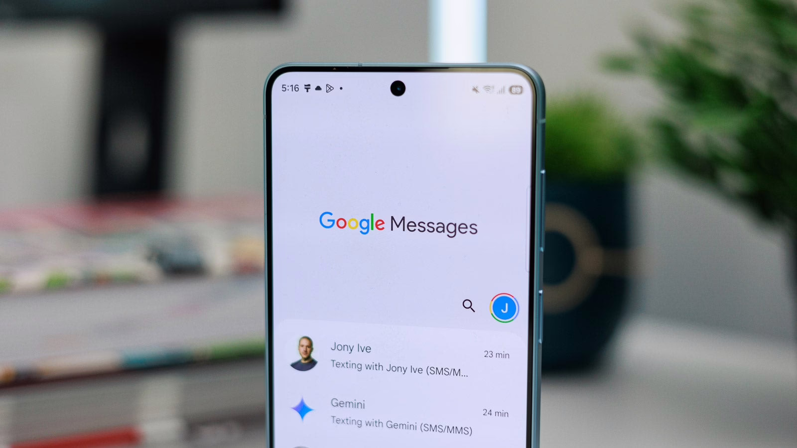 Google Messages không còn an toàn nữa – hãy thực hiện việc này càng sớm càng tốt nếu không bạn sẽ mất các cuộc trò chuyện