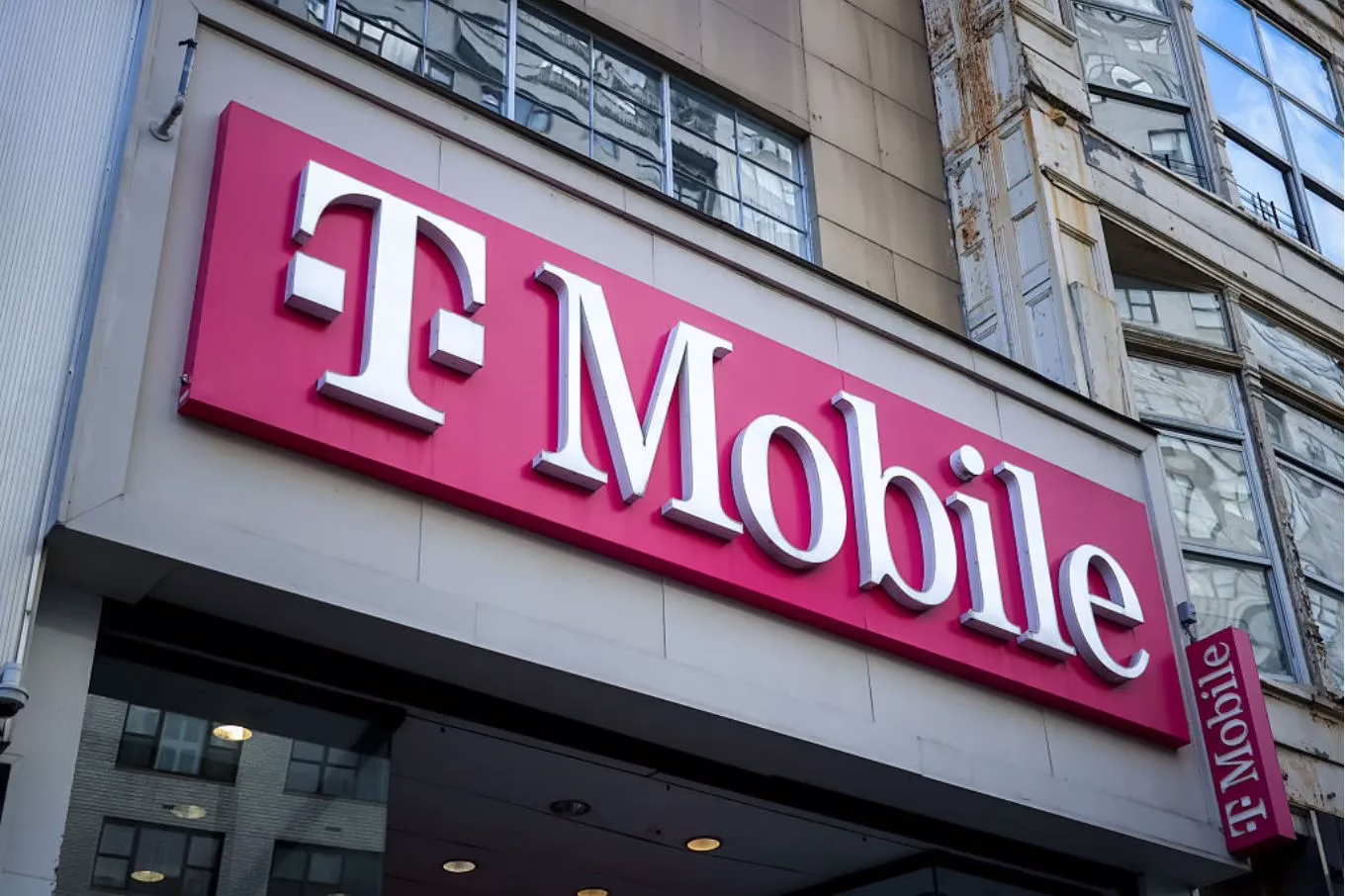 T-Mobile cập nhật một số kế hoạch loại bỏ đảm bảo về giá