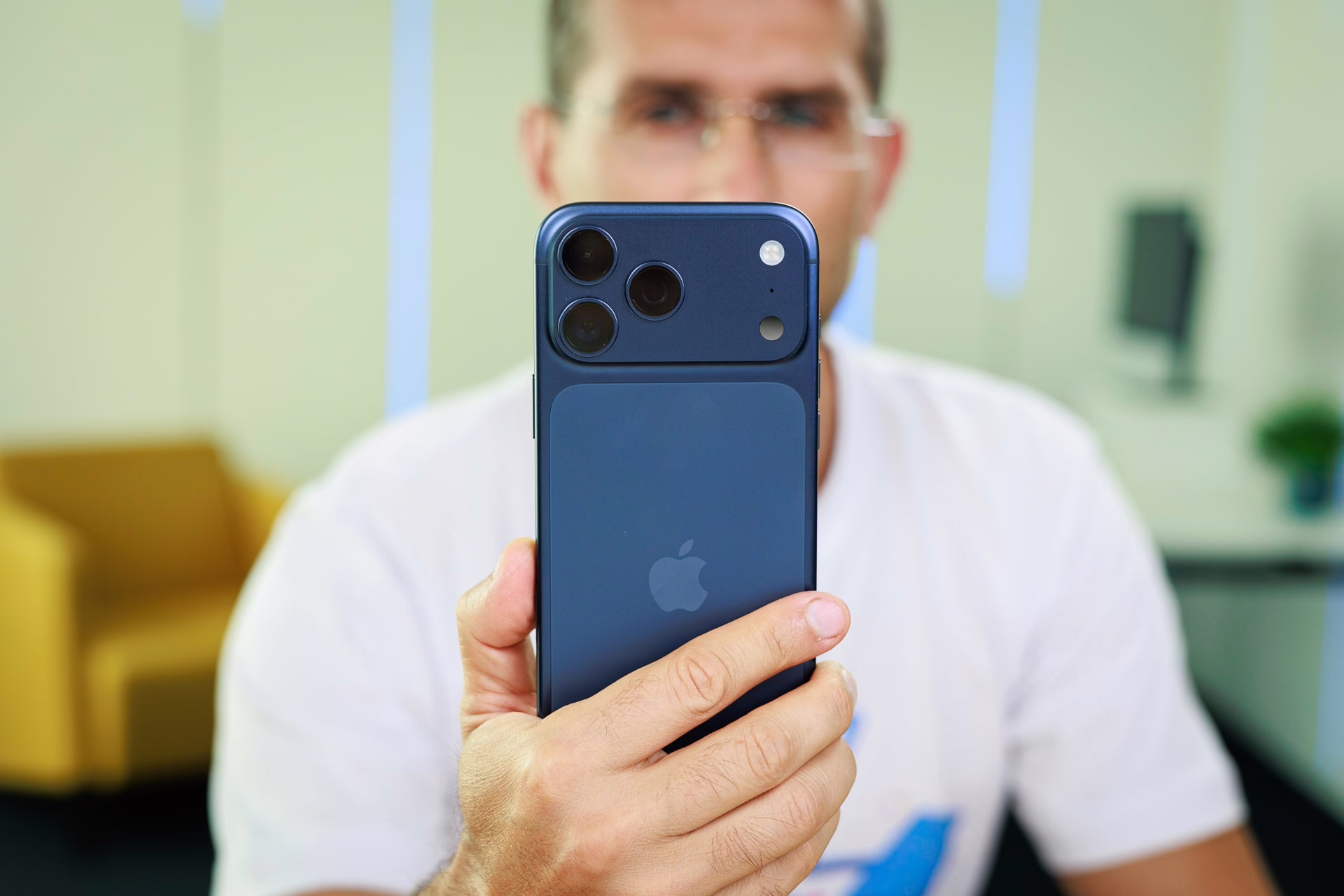 Tại sao nâng cấp camera lớn nhất của iPhone 18 Pro lại không đáng công sức bỏ ra