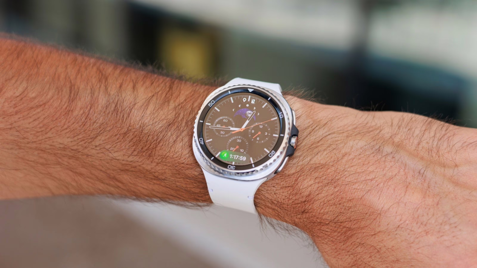 Ưu đãi Galaxy Watch 8 Classic tuyệt vời nhất sẽ giúp bạn tiết kiệm 300 USD cho chiếc đồng hồ tuyệt đẹp của Samsung