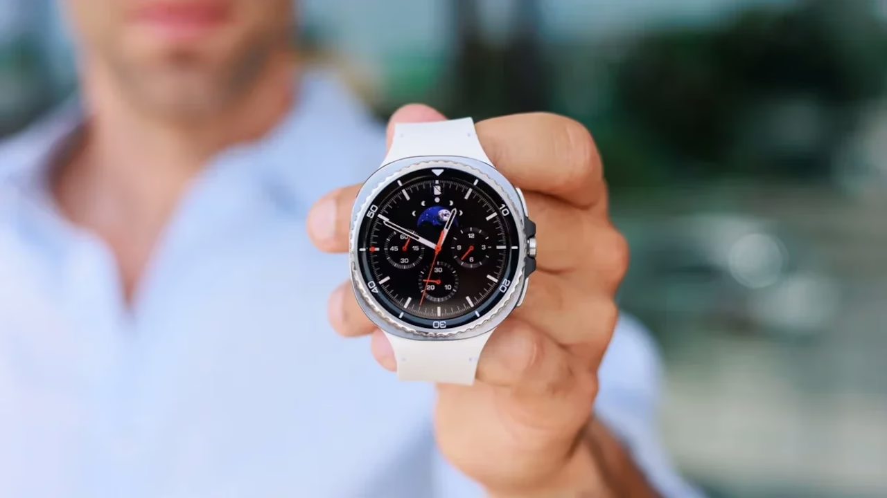 Galaxy Watch 8 Classic đang gây chú ý với trải nghiệm tinh tế và mức giá thấp hơn 130 USD