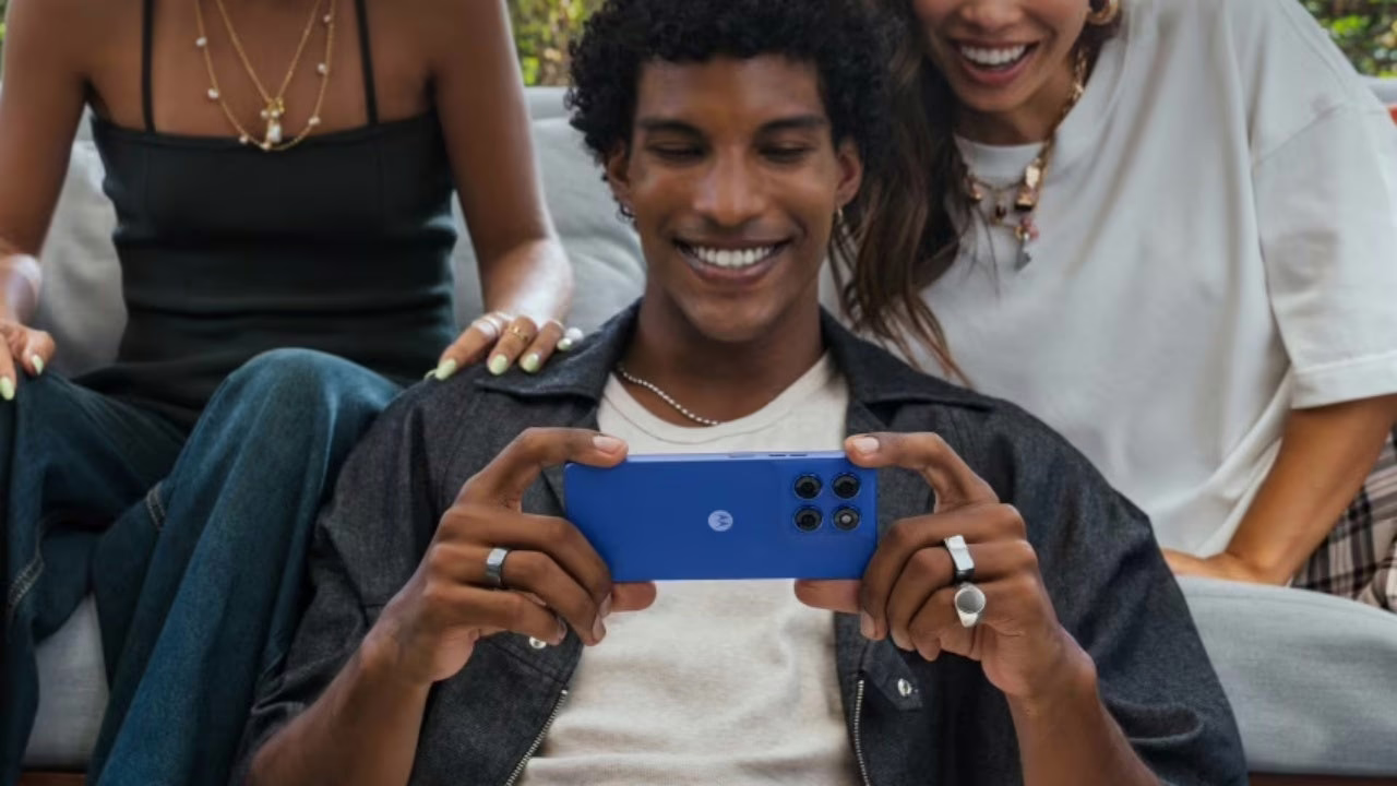 Gia đình Moto G thân thiện với ngân sách của Motorola hiện có thêm ba thiết bị với thời lượng pin khủng