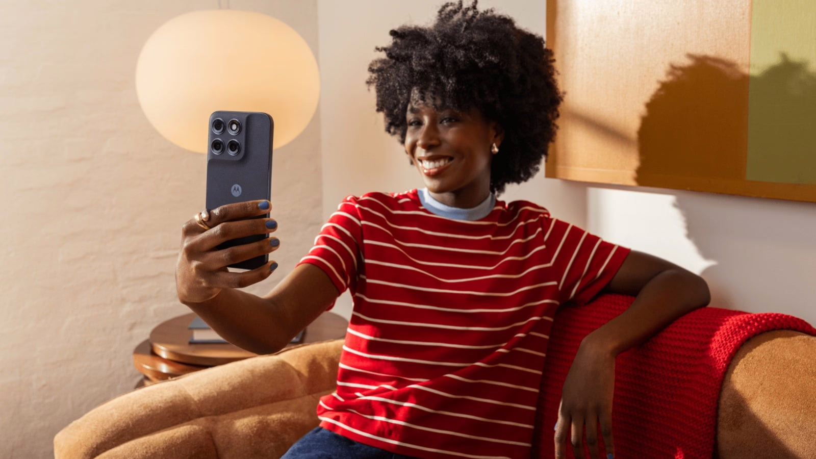 Moto G87 chính thức là điện thoại chụp ảnh thân thiện với ngân sách tiên tiến nhất của Motorola