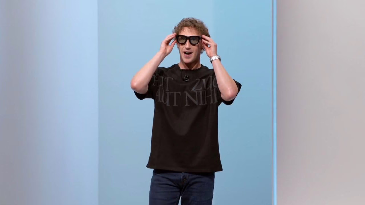 Người tố giác vạch trần kính thông minh Meta Ray-Ban bị sa thải
